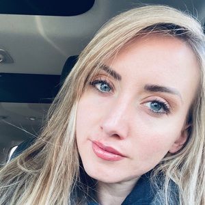 Meet your Posher, Kim